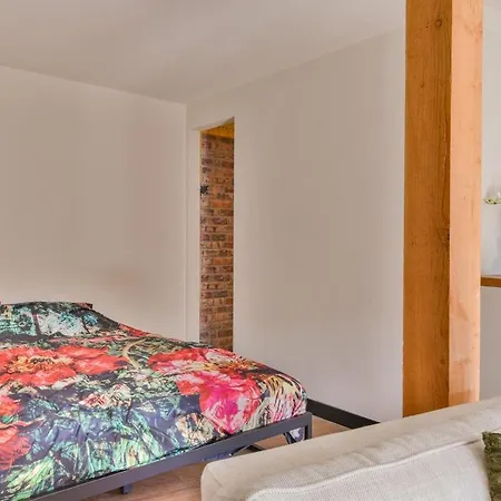 With Garden, Near Station, Downtown Holiday home *